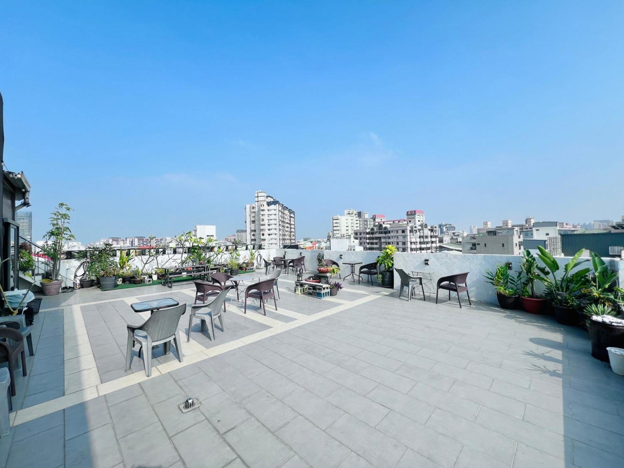 Tourism Inn Tainan Eksteriør billede