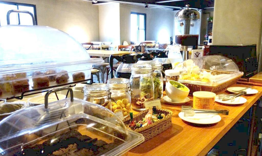 Tourism Inn Tainan Eksteriør billede