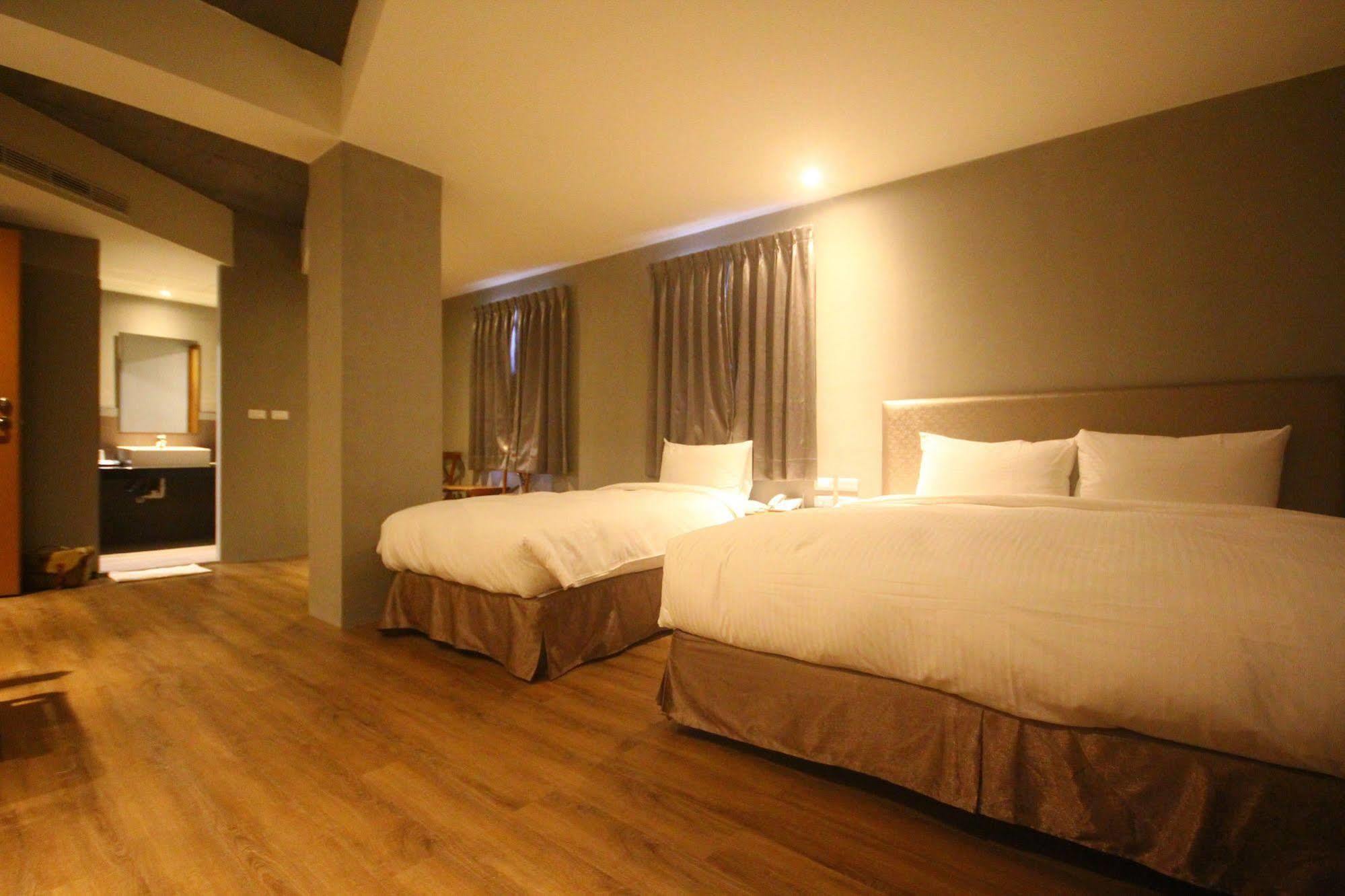 Tourism Inn Tainan Eksteriør billede