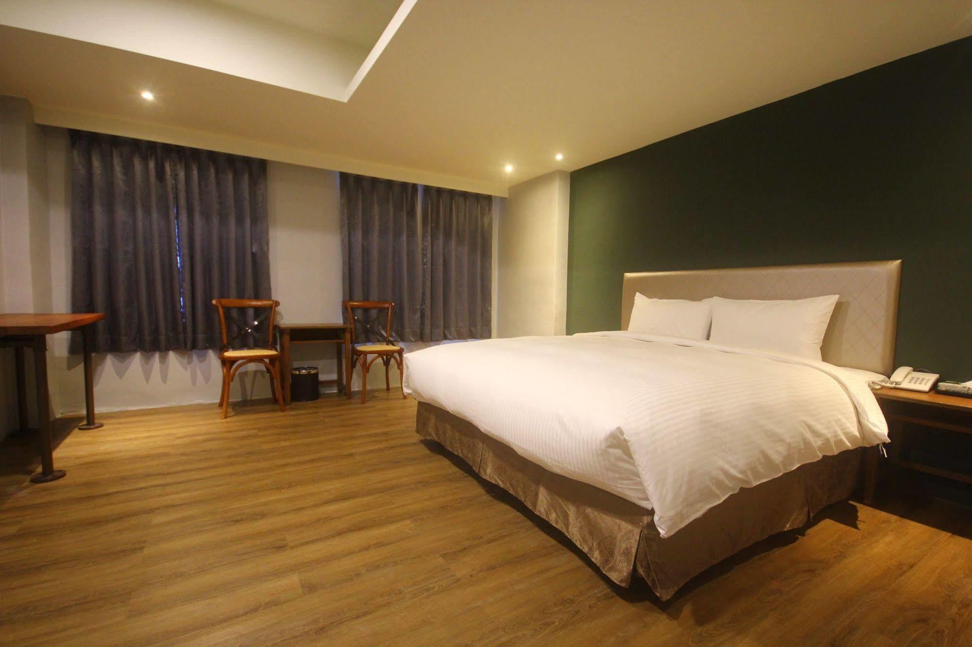 Tourism Inn Tainan Eksteriør billede